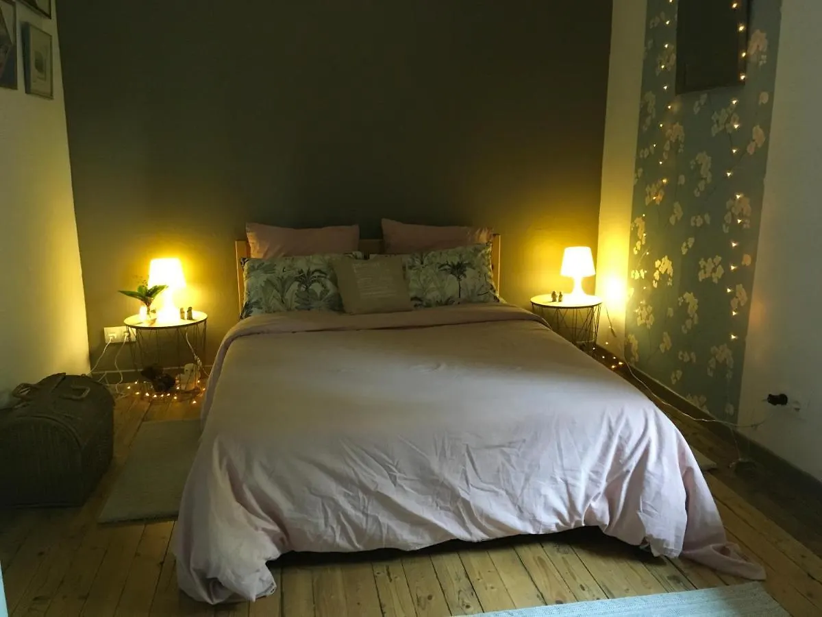 Bed & Breakfast Le Moulin Neuf De Parenty Bed and Breakfast Neuville-sur-Saône Frankrijk